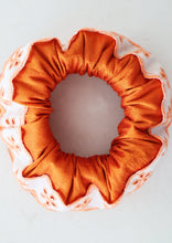 Load image into Gallery viewer, O&amp;O Lace Scrunchie
