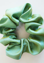Load image into Gallery viewer, G&amp;G Scrunchie
